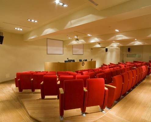 sala-convegni-fondazione-2